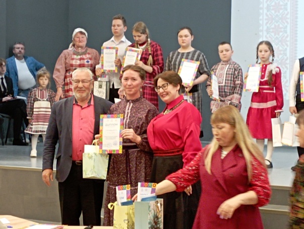 состоялся очный этап межрегионального конкурса чтецов &amp;quot;Живая классика Удмуртии&amp;quot;.
